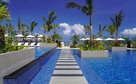 Fusaki Beach Resort Hotel & Villas